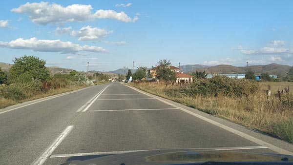 Για πρώτη φορά κατασκευή ηχητικών λωρίδων σε εισόδους οικισμών από την Π.Ε. Καστοριάς