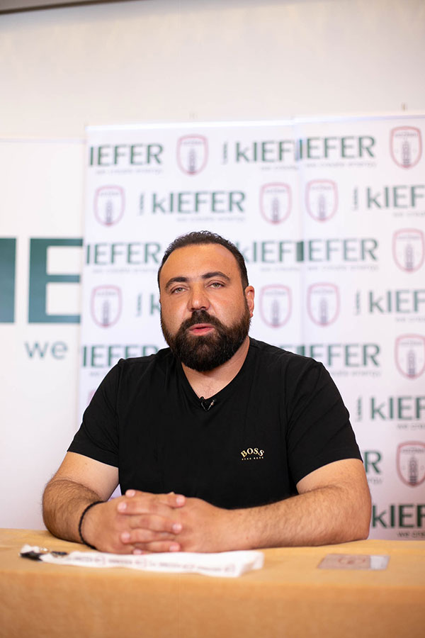 Πάρης Κεντεποζίδης: Eίμαστε μία οικογένεια στην Κοζάνη, έχουμε δημιουργήσει προσδοκίες