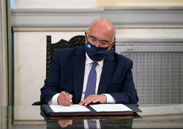 Σημεία απάντησης του Μιχάλη Παπαδόπουλου σε ερώτηση του Παναγιώτη Κουρουμπλή για τον νέο Κεντρικό Σταθμό Υπεραστικών Λεωφορείων ΚΤΕΛ στον Ελαιώνα