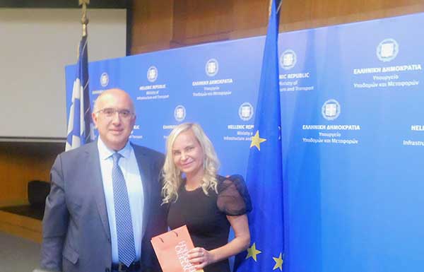 Η ηλεκτροκίνηση στο επίκεντρο της συνάντησης του Υφυπουργού Μεταφορών Μιχάλη Παπαδόπουλου με τη Σλοβάκα ομόλογό του, Katarina Brunckova