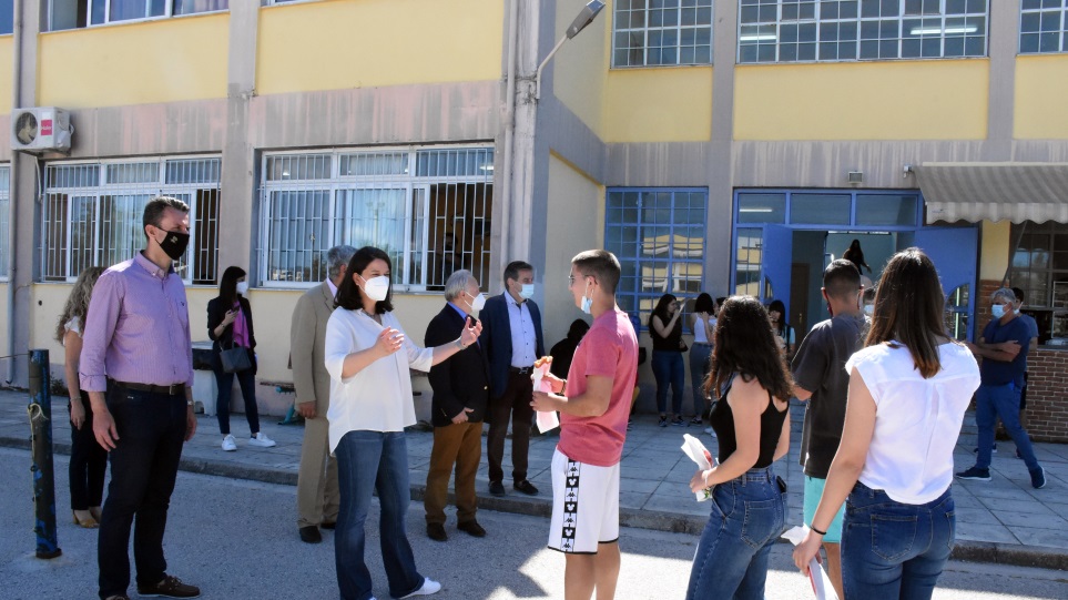 Πανελλαδικές 2022: Υποψήφιοι θα εξετασθούν στα Λατινικά που όμως δεν έχουν διδαχθεί