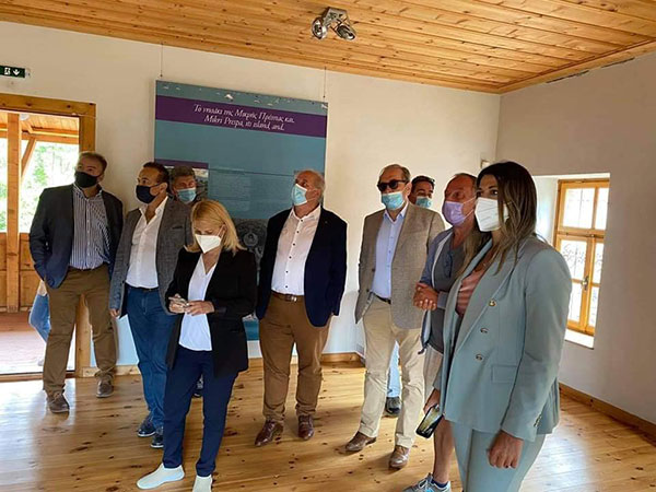 Επίσκεψη της υφ. τουρισμού κας Ζαχαράκη στον Δήμο Πρεσπών
