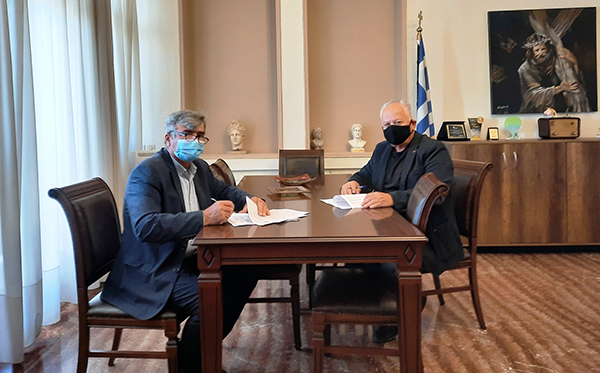 Υπογραφή σύμβασης για το έργο: «Εργασίες ασφαλτόστρωσης αύλειου χώρου στο 3ο ΓΕΛ Πτολεμαΐδας»