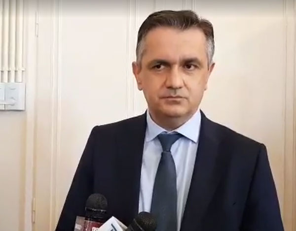 Γιώργος Κασαπίδης: Οφείλουμε ένα συγνώμη σε γονείς και μαθητές – Επιτελέσαμε το χρέος μας με την καταγραφή των πεσόντων δυτιμακεδόνων στο έπος του 40