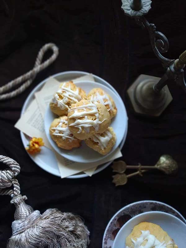 The 3 Cooks: Soft cookies με κίτρινη κολοκύθα και λευκή σοκολάτα