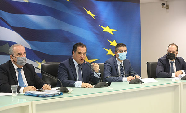 Άδωνις Γεωργιάδης: Είναι καλό πράγμα οι ΑΠΕ – Συμβάλλουν πολύ θετικά και στην οικονομία και στην καθημερινότητα των πολιτών