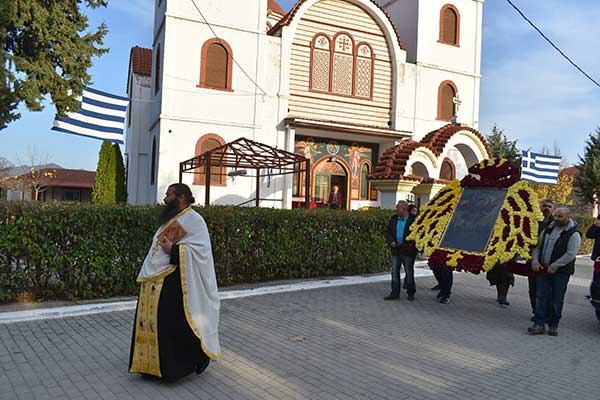 Η περιφορά της εικόνας του Αρχαγγέλου στο Βαθύλλακο