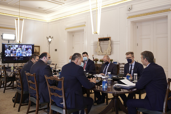 Κυριάκος Μητσοτάκης: Από το 2030 θα απαγορεύεται η πώληση νέων ΙΧ με κινητήρες εσωτερικής καύσης