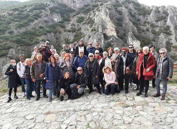 Επίσκεψη στην Καστροπολιτεία των Σερβίων από Θεσσαλονικείς επισκέπτες!!!