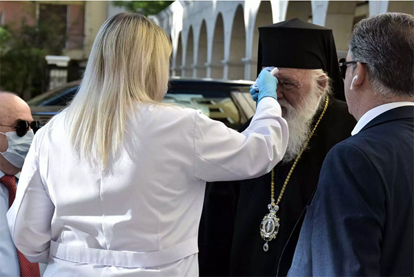 Εγκύκλιος Ιεράς Συνόδου για τους εμβολιασμούς σε ιερείς και πιστούς