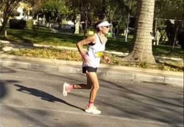 «Σούπερ γιαγιά» από το Άργος Ορεστικό συνέτριψε το πανελλήνιο ρεκόρ στον Μαραθώνιο της Θεσσαλονίκης