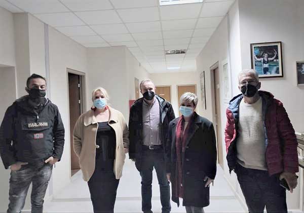 Συνάντηση του επικεφαλής της Δημοτικής Κίνησης με αντιπροσωπεία γονέων και Προέδρους των ΤΚ Ελλησπόντου