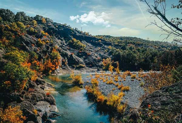 Τρία αντιδημοφιλή χωριά των Γρεβενών για «διαφορετικές» εξορμήσεις στην καρδιά του χειμώνα