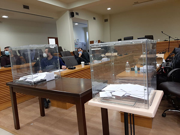 Τα αποτελέσματα στις εκλογές του ΚΙΝΑΛ-ΠΑΣΟΚ σε Αιανή και Σέρβια – Πάνω από 3.500 ψηφοφόροι