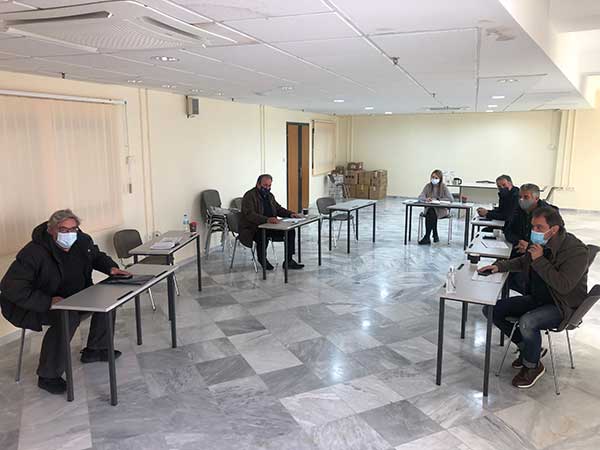 Συνάντηση εργασίας της Αντιπεριφερειάρχη Ευφροσύνης Ντιό με τους προέδρους των Επιμελητήριων