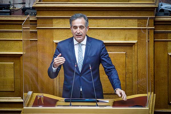 Σ. Κωνσταντινίδης: “Πρέπει όλοι να συμβάλλουν με θετικές προτάσεις στη συζήτηση για το μέλλον του τόπου μας. Αυτοί που κάνουν τους κατήγορους, θα έπρεπε να είναι απολογούμενοι”