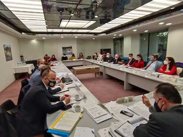 Πραγματοποιήθηκε συντονιστική σύσκεψη για τα θέματα εξωστρέφειας του κλάδου της Γούνας, με τη συμμετοχή τεσσάρων Υπουργείων