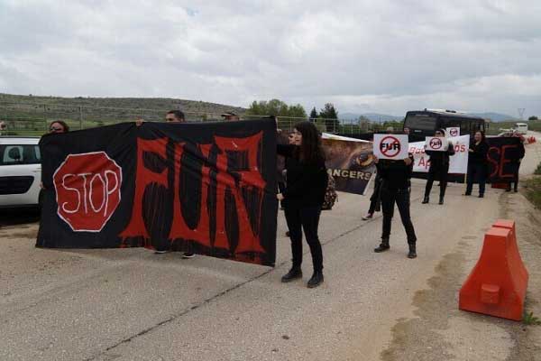 Διαμαρτυρία κατά της γούνας στην Καστοριά