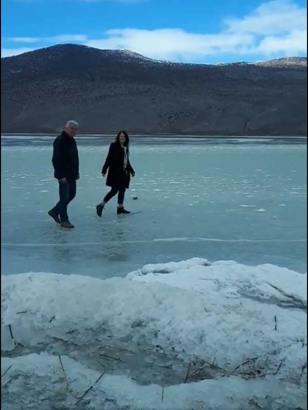 Στην παγωμένη λίμνη Πετρών Αμυνταίου!