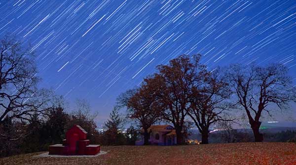 ΤimeLapse Astrophotography (Νύχτα παγερή -7°C) στον Προφήτη Ηλία Κερασιάς Κοζάνης