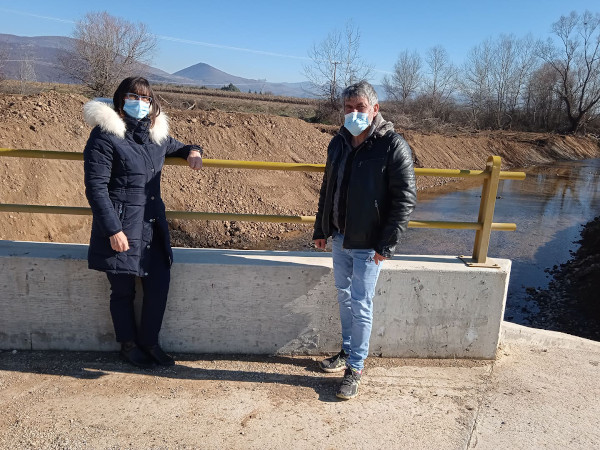 Επιτόπια επίσκεψη σε έργα αντιπλημμυρικής προστασίας της Π.Ε. Καστοριάς η Αντιπεριφερειάρχης Καστοριάς