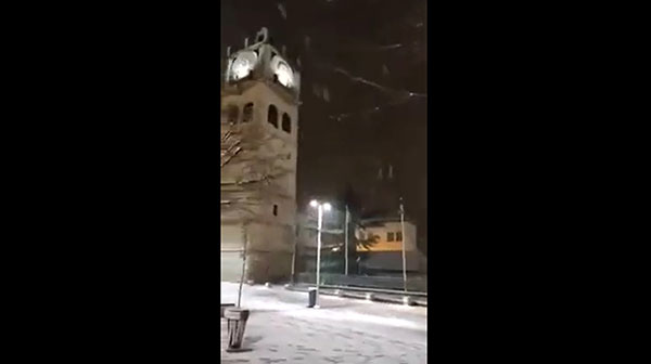 Πυκνή χιονόπτωση στο κέντρο της Κοζάνης (βίντεο)