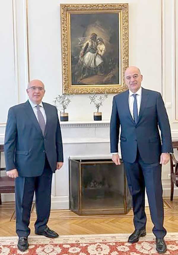 Συνάντηση εργασίας του Υφυπουργού Μεταφορών Μιχάλη Παπαδόπουλου με τον Υπουργό Εξωτερικών Νίκο Δένδια