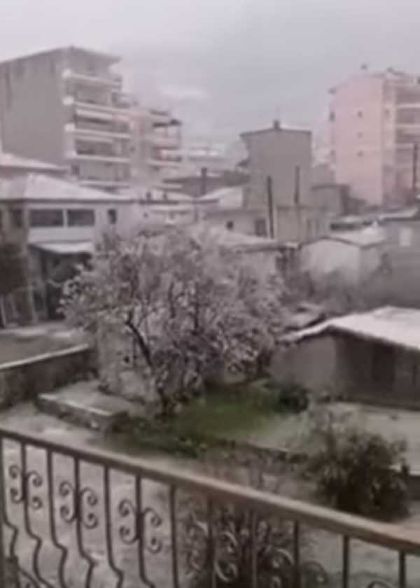 Στα λευκά τα Σέρβια και το Βελβεντό (Βίντεο)