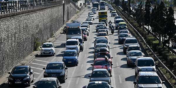 Έκτακτο περιβαλλοντικό τέλος έως 3.000 ευρώ στα εισαγόμενα μεταχειρισμένα ΙΧ με προδιαγραφές Euro 4