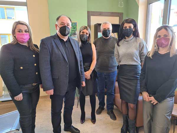 Βιβλιοθήκη ανάσας του Wincancer στο ογκολογικό τμήμα του Μποδοσάκειου Νοσοκομείου Πτολεμαΐδας