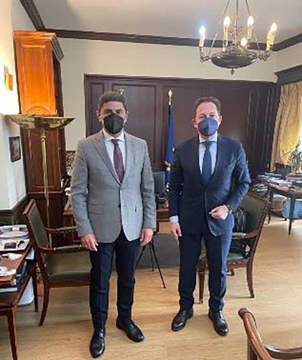 Συνάντηση Αυγενάκη – Πέτσα για το Μητρώο Αθλητικών Υποδομών «Πέλοπας» και την αξιοποίηση όλων των χρηματοδοτικών εργαλείων προς αναβάθμιση αθλητικών εγκαταστάσεων