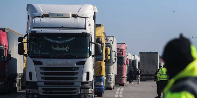 Απαγόρευση κυκλοφορίας φορτηγών άνω των 3,5 τόνων κατά την περίοδο του Πάσχα