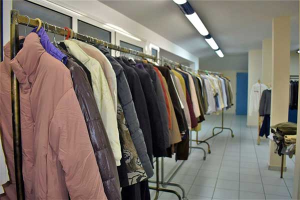 Παροχή ειδών ένδυσης και υπόδησης σε συμπολίτες μας που αντιμετωπίζουν δυσκολίες από τη Δημοτική Ιματιοθήκη Καστοριάς
