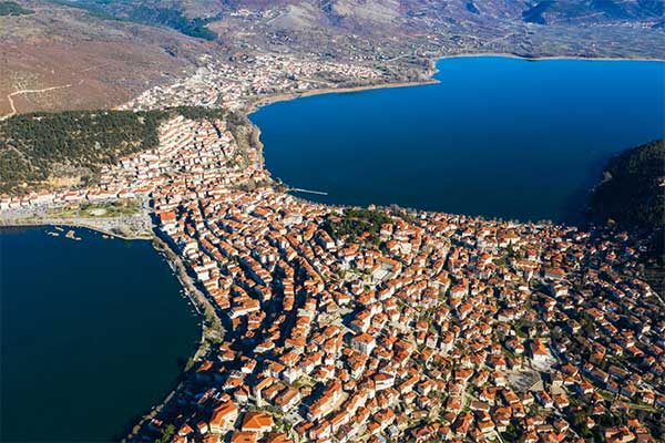 Π.Ε. Καστοριάς: Συνεχίζει την δράση με τίτλο «Ευαισθητοποίηση των πολιτών στα ζητήματα καθαριότητας των οδικών προσβάσεων»