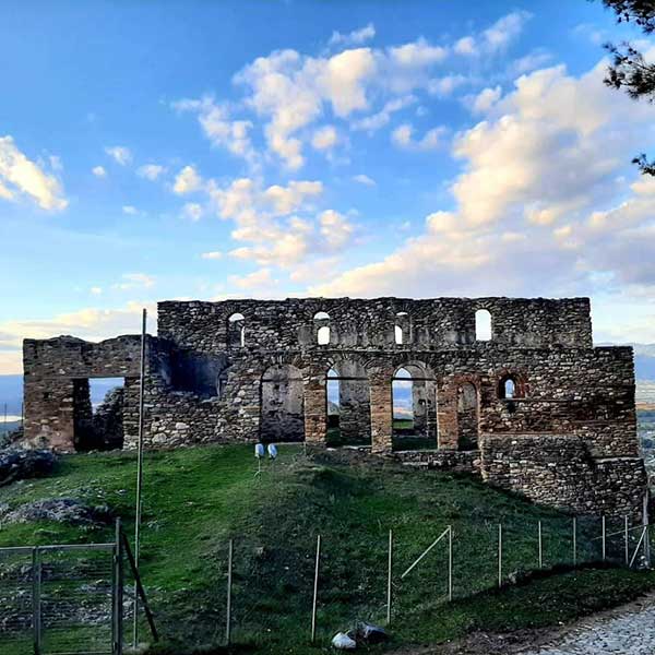 Όμορφες εικόνες από την Καστροπολιτεία των Σερβίων (Φωτογραφίες)