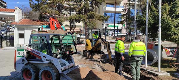 Ξεκίνησαν με εντατικούς ρυθμούς οι εργασίες διαμόρφωσης του εξωτερικού χώρου, ώστε να διευκολυνθεί η πρόσβαση προς το Μαμάτσειο