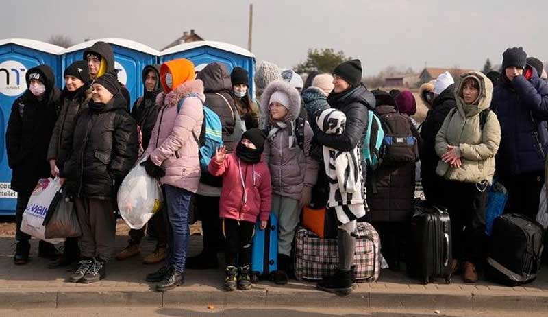 9.875 Ουκρανοί πέρασαν τα σύνορα της Ελλάδας από την αρχή του πολέμου, 571 το τελευταίο 24ωρο