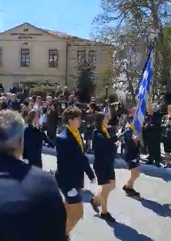 Η παρέλαση της 25ης Μαρτίου στη Σιάτιστα