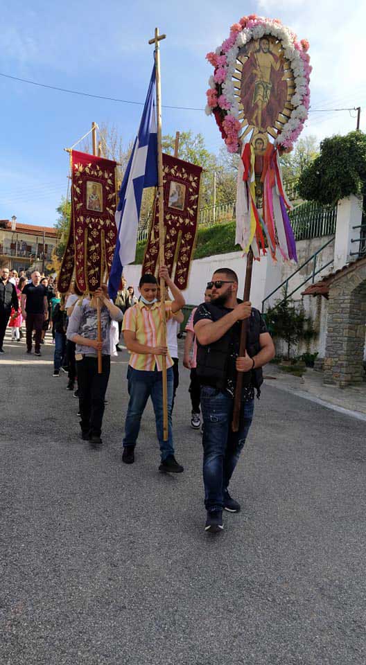 Ο εσπερινός της αγάπης στη Μεταμόρφωση Κοζάνης με τη δημοπρασία των λαβάρων