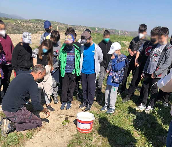 Ολοκληρώθηκε η δεντροφύτευση στο χώρο Σταυρός στην Άνω Κώμη