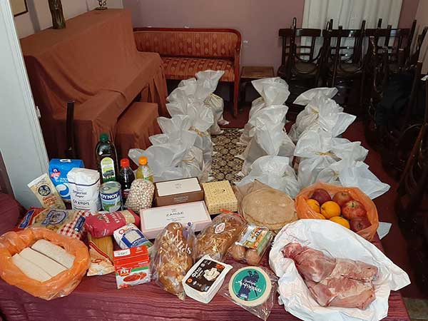 100 πασχαλινά δέματα ετοίμασε ο Φιλοπρόοδος Σύλλογος