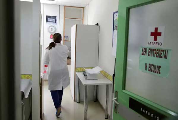Υπουργείο Υγείας: Ετοιμάζονται αλλαγές στις ειδικότητες των νέων γιατρών – Τι θα αφορούν