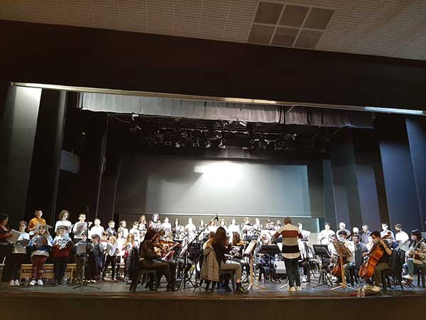 Η γενική πρόβα του ορατορίου Εθνεγερσία από το Νέο Ωδείο Κοζάνης