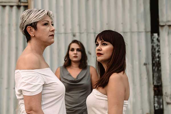 «Οι πιο δυνατές» της Άννας Αδριανού στο Θεατροδρόμιο Κοζάνης για δυο παραστάσεις – Σάββατο 9 και Κυριακή 10 Απριλίου