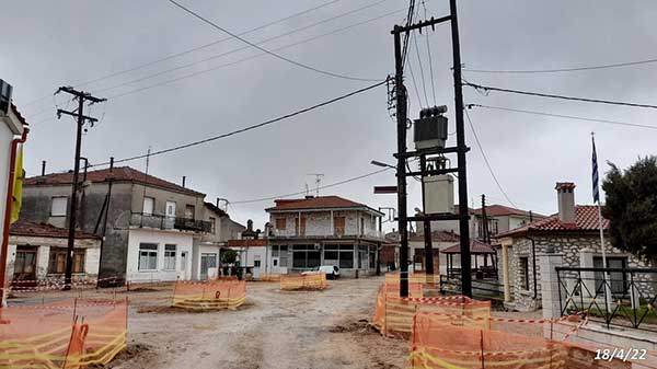 Επανεκκίνηση των εργασιών διαμόρφωσης της πλατείας της κοινότητας Μικροβάλτου
