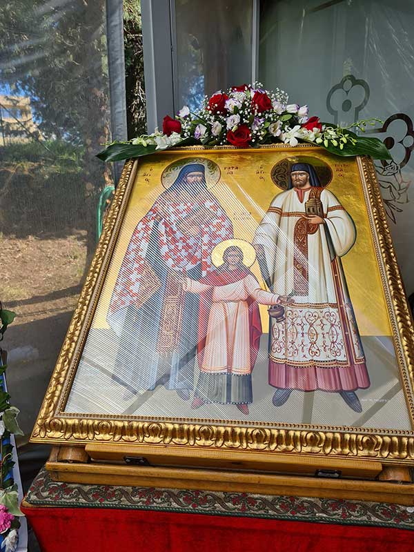 Η Λειτουργία στο παρεκκλήσι των νέων μαρτύρων Ραφαήλ, Νικολάου και Ειρήνης του Μποδοσάκειου