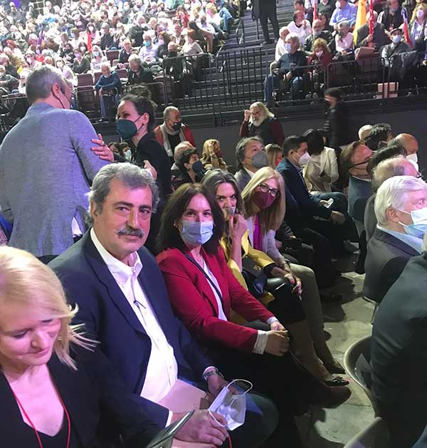 Η Καλλιόπη Βέττα στην έναρξη του 3ου συνεδρίου ΣΥΡΙΖΑ ΠΣ.