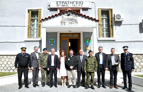 Στην 9η Μηχανοποιημένη Ταξιαρχία στην Κοζάνη βρέθηκε σήμερα ο Υφυπουργός Εθνικής Άμυνας Νικός Χαρδαλιάς