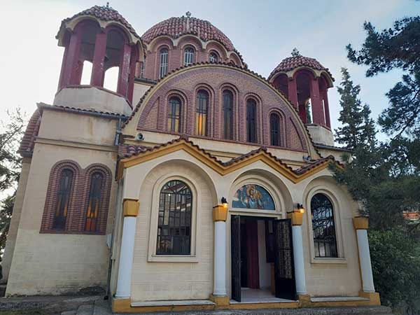 Πανηγυρίζει ο Άγιος Χριστόφορος στην Κοζάνη