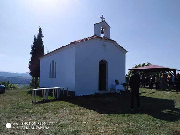 Πανηγυρίζει το εξωκλήσι του Αγίου Χριστοφόρου στο Τρανόβαλτο Κοζάνης